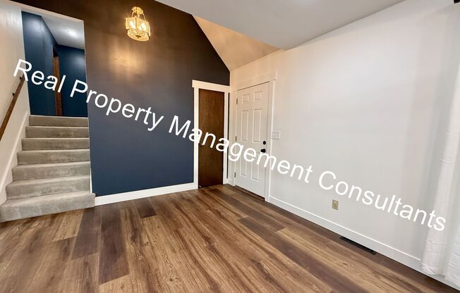 Spacious 4 Bedroom Home in Shawnee Mission!