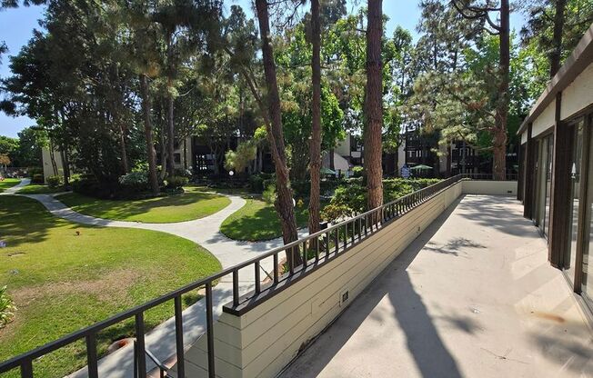 3 Bedroom Apartment near to LMU, minutes to the beach