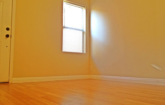 Studio, 1 bath, $1,199, Unit UNIT B