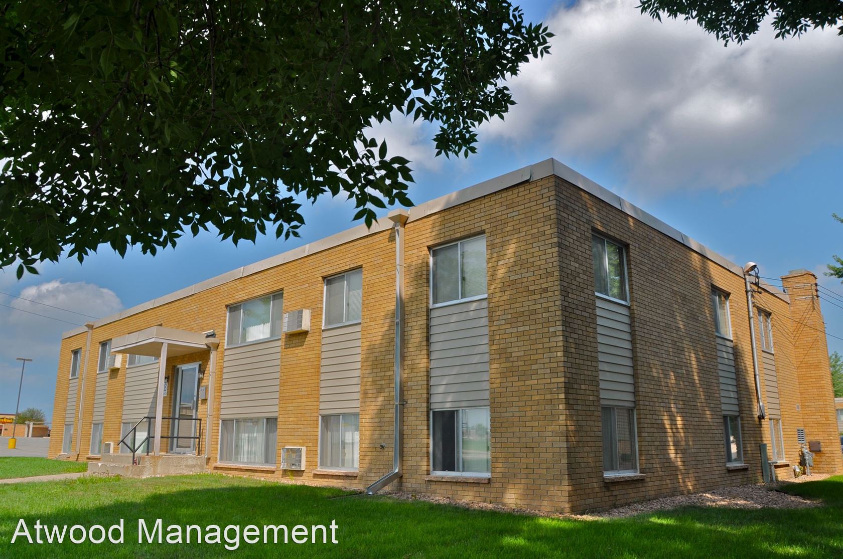 Commodore Apartments Mankato, MN ApartmentAdvisor