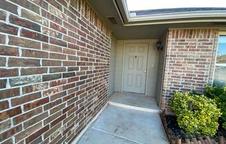 3 beds, 2 baths, $1,695