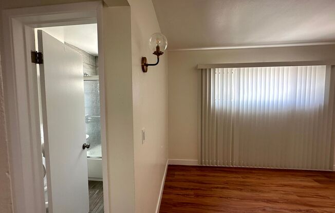 1 bed, 1 bath, $1,650, Unit 2