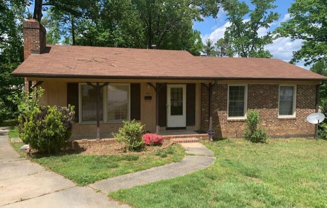 3 Bedroom 2 bath home with basement located on cul-de-sac