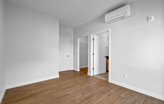 2 beds, 2 baths, 960 sqft, $2,250, Unit 514