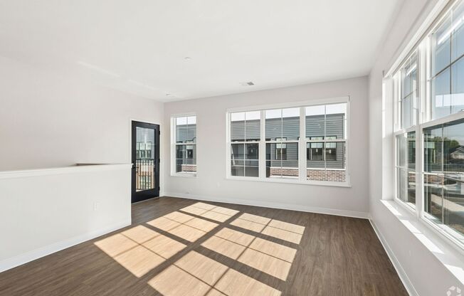 1 bed, 1 bath, 885 sqft, $1,415, Unit 11