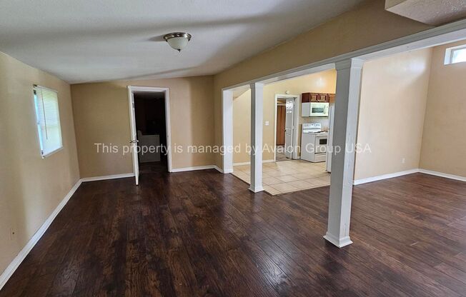 3 beds, 2 baths, $1,445