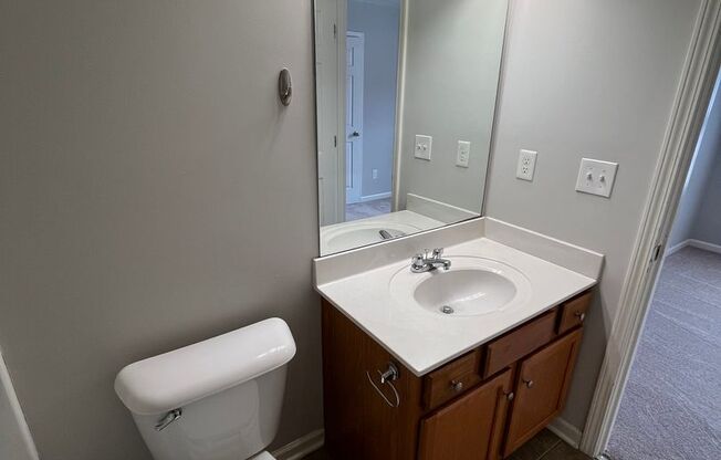 2 beds, 2 baths, $900, Unit 406B