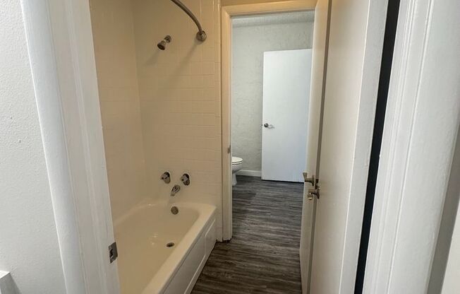 2 beds, 1.5 baths, 941 sqft, $1,199, Unit 153