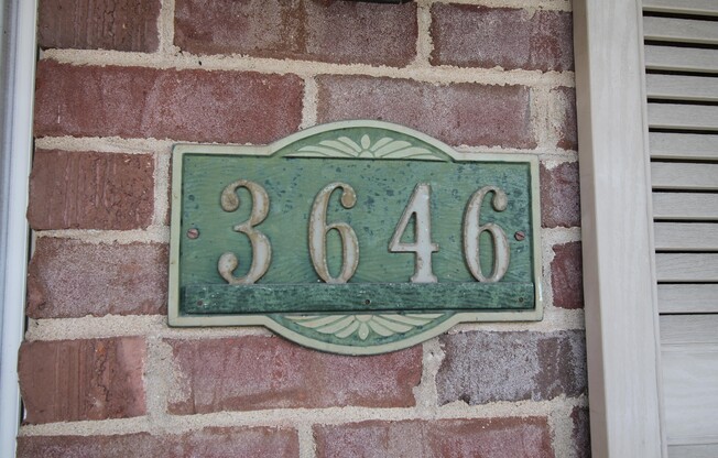 3646 WALDEN DR