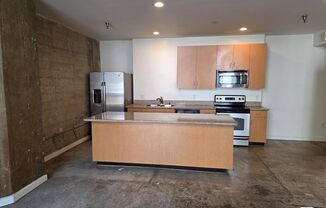 1 bed, 1.5 baths, 1,060 sqft, $2,850, Unit 313