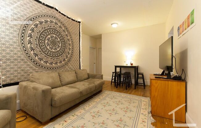 9/1/25 Spacious Egmont St 4BR with heat included!