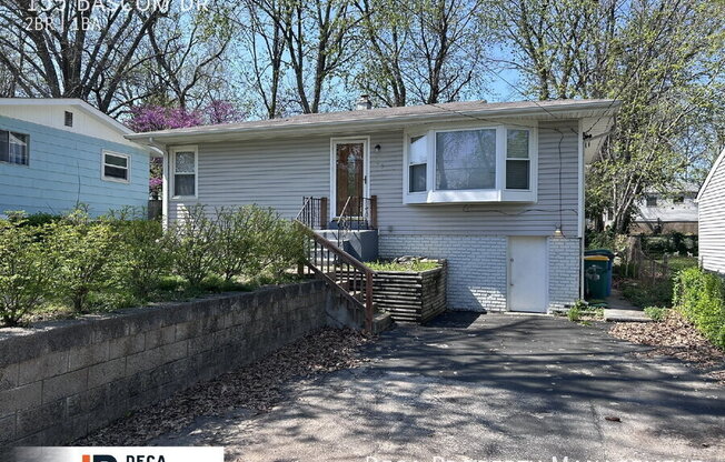 155 BASCOM DR
