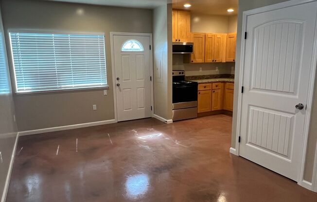 Studio, 1 bath, 385 sqft, $1,750, Unit # 54