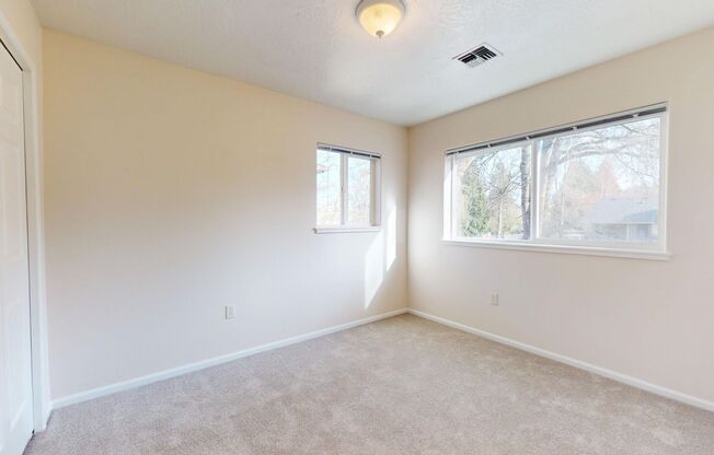 2 beds, 2.5 baths, 1,264 sqft, $2,400, Unit 2010