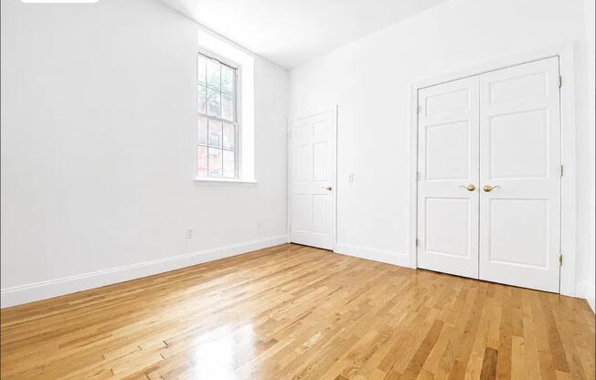 469 W 153 ST