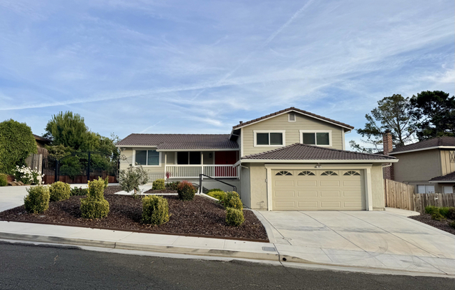 148 LANCASTER WAY