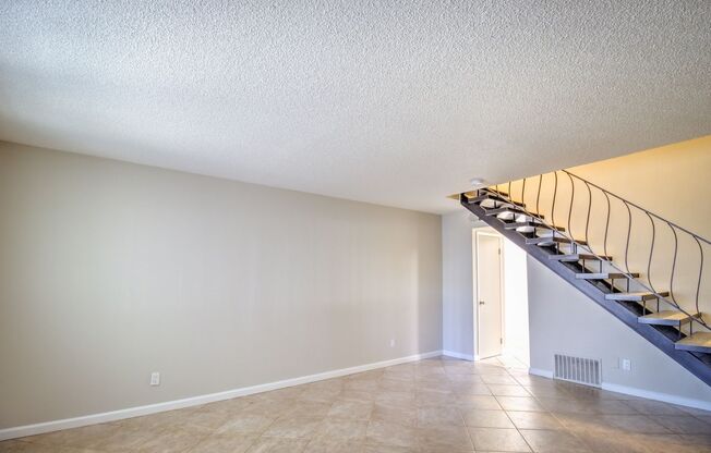 2 beds, 1.5 baths, $1,795, Unit 22