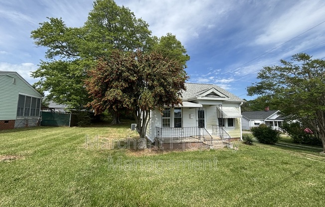 5 E BELVUE RD