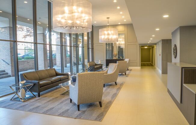 Studio, 1 bath, 440 sqft, $2,300, Unit 0218