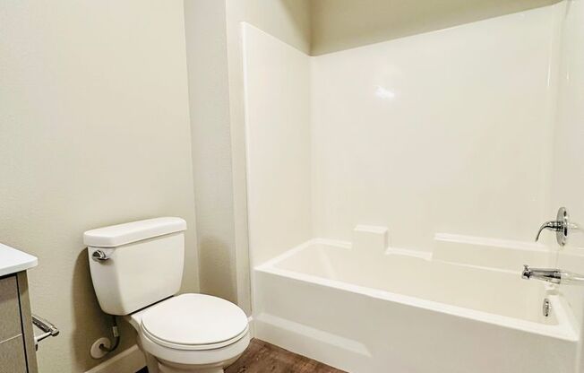 1 bed, 1.5 baths, 959 sqft, $3,150, Unit 4th #411