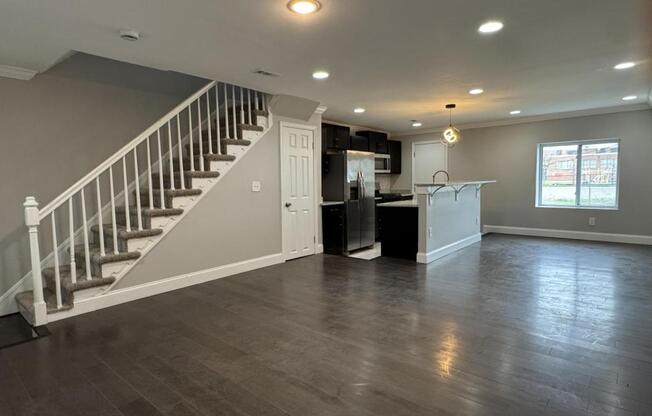 2554 HARLEM AVE