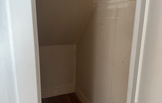 2 beds, 1 bath, 1,100 sqft, $2,200, Unit 1