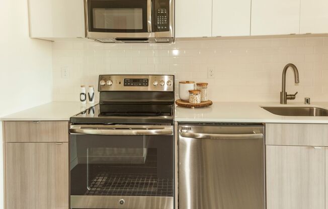 1 bed, 1 bath, 520 sqft, $1,900, Unit 202