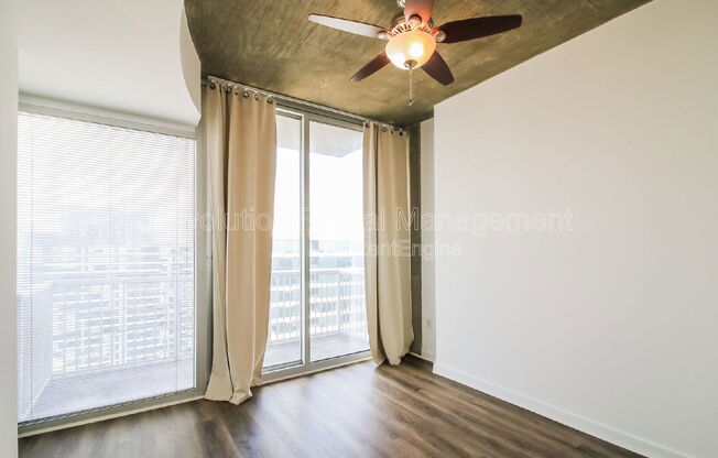 1 bed, 1 bath, 783 sqft, $2,000, Unit 2806
