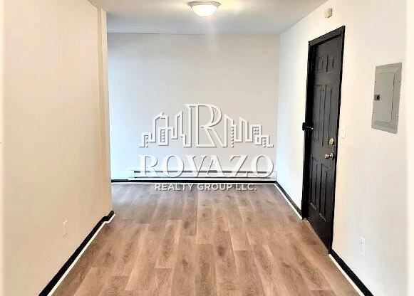 297 Osborne Ter #6AA