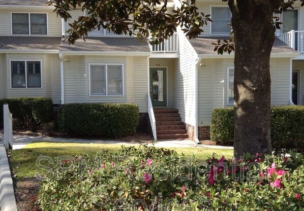 1800 Eastwood Rd. #249