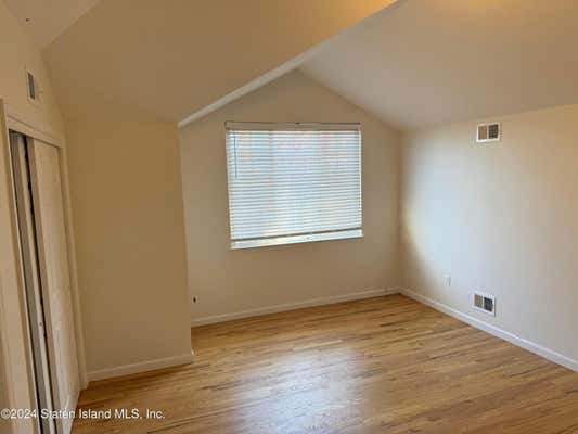 3 beds, 3 baths, 1,470 sqft, $3,000