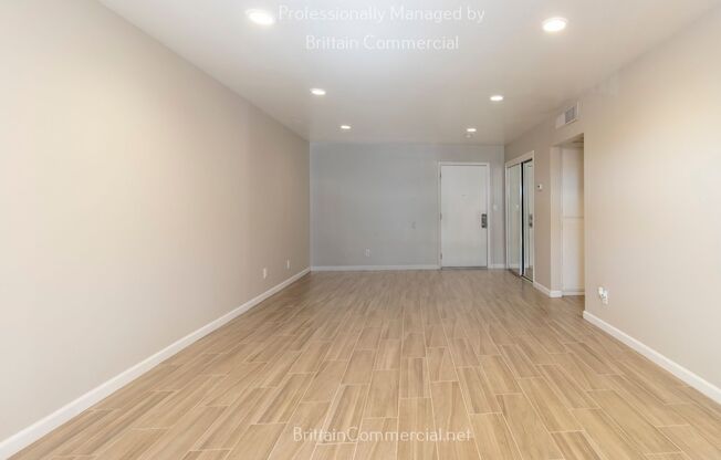 Studio, 1 bath, 608 sqft, $1,650, Unit 305