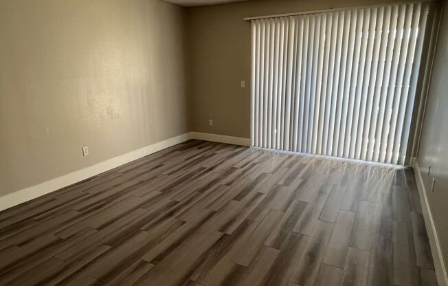 1 bed, 1 bath, 714 sqft, $1,595, Unit 023