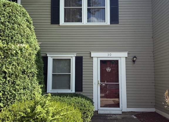 30 CADOGAN WAY