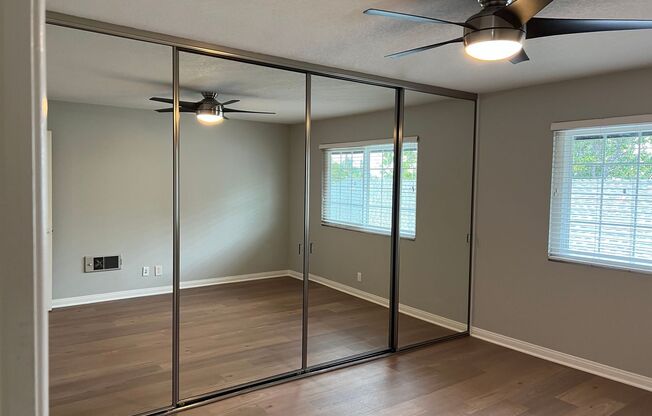 2 beds, 1 bath, 850 sqft, $2,550, Unit D-4