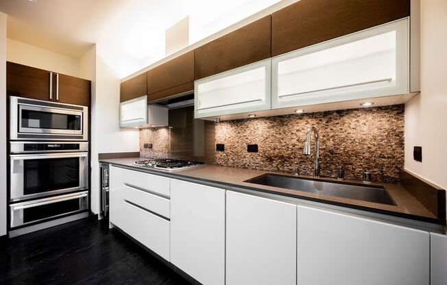 1 bed, 1.5 baths, $5,995, Unit #3902