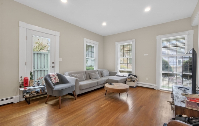 50 ROBERTS RD