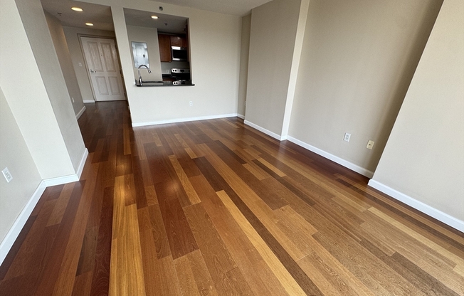 1 bed, 1 bath, 663 sqft, $3,600, Unit 1808