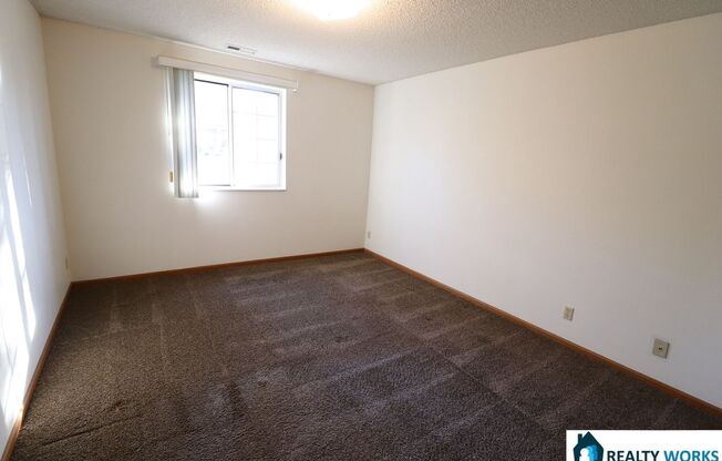 1 bed, 1 bath, 650 sqft, $650, Unit #107