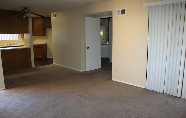 1 bed, 1 bath, $1,950, Unit 390D