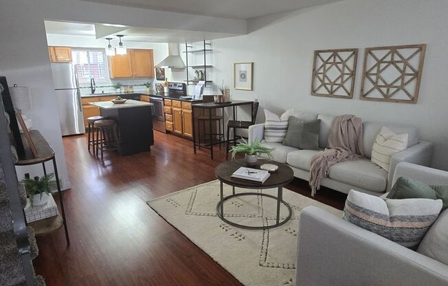 2 beds, 1.5 baths, $1,645, Unit # #C 6