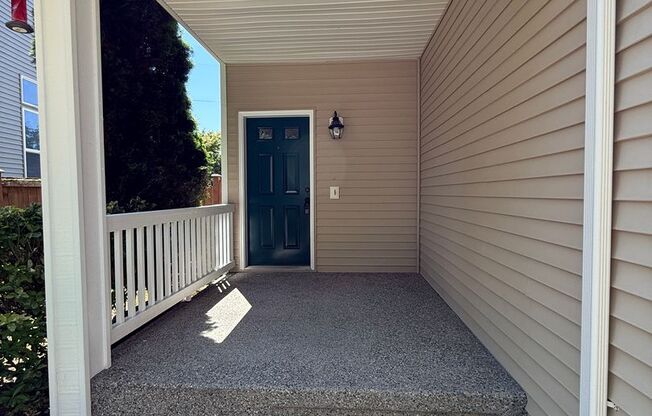 Spacious 4 Bed 3 Bath Home in a Prime Location in Kingsridge Estates.