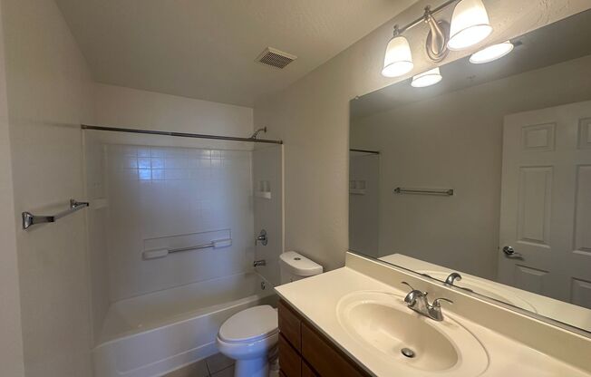 2 beds, 2 baths, $2,025, Unit UNIT 102