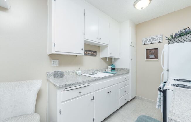 1 bed, 1 bath, $1,349, Unit 31