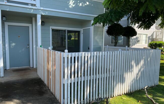 2 Bedroom/ 2 Bath/ 2 pkg at Crescent Lane