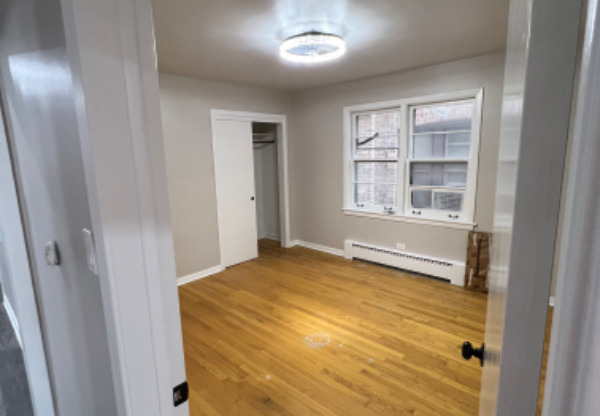 3 beds, 1 bath, $2,000