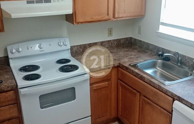 2222 PINE SHR CT