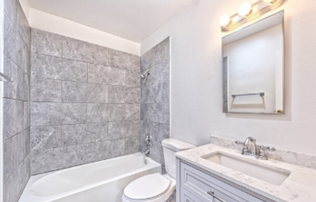 3381 Athens St. (DL)