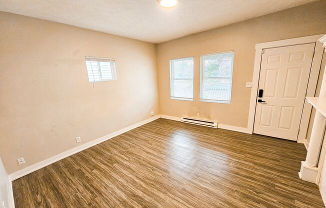 Studio, 1 bath, 660 sqft, $825