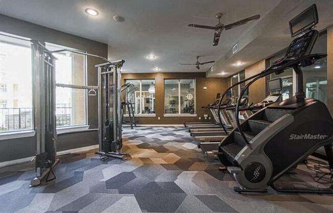 fitness center at Aspire at 610 apartments